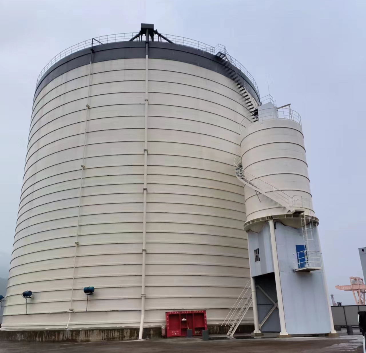 博兴10万吨水泥钢板库